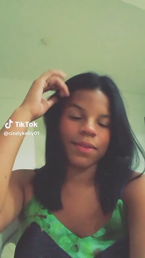 Os vídeos de Cindy Kelly (@cindykelly01) com som original - Stefani Barros