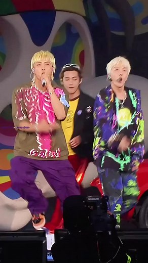 J-Hope 🐿️ Fanpage 💜 | Jung Hoseok BTS 정호석 🕺 on Instagram: "#jhope #bts #hobi 🐿️☀️ BTS Telepathy Live concert performance sowoozoo @rkive @thv @uarmyhope @bts.brightoffical @agustd bawwow_bam Follow for More 💜Original Edits 🎬 Sharing only No reuse 🌸 credit @bts.bighitofficial Jhope Reels Jhope Edits BTS Reels BTS Edits #junghoseok #hoseok #uarmyhope #dance #rkive #rm #방탄소년단 #bangtansonyeondan #김남준#bangtanboys #kimseokjin #bangtan #kpop #hybelabels #bts #v #jk #suga #박지민 #김석진_민윤기_정호석_김남준_박지