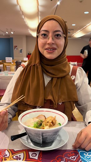 📍Habibi restaurant Tokyo A new address for an authentic and tasty halal ramen in Tokyo , very nice and welcoming staff, located 7 minutes away from Kasuga station. The ramen broth is so thick and flavored and I learned from the owner that it takes them a lot of effort to find halal chicken bones in Japan 🍜 #halal #halalfood #halaljapan #halalramen #ハラルフード #ハラールラーメン