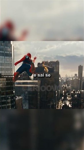 o Homem Aranha joga TEIA no AR?