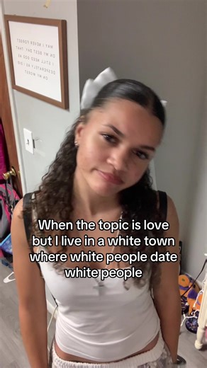 Poki (@pokii_doki)’s video of white