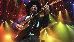Interviews and photos: Fans remember 1997 shows as Garth Brooks returns to play Oklahoma City