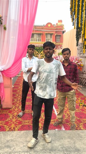 BYE CRAZY 2.0 {Kaluwa } on Instagram: "😛aaj ye Sadi me khana🙆🏿‍♂️khaye ga ki nahi! #explorepage✨ #comedy #funny #trending #kaluwa #bollywoodmusic #kitchen #besthomegadgets #viralreels #bhojpuri"