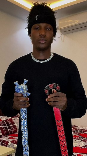 Un petit dernier pour la route 😂 @talakakaofficiel @AGILA 🌍🦅