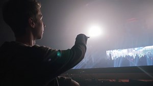 Amazing to see all the support for Chances! We're #16 in the Future House charts :) Grab your copy over here http://bit.ly/mestochances | Mesto