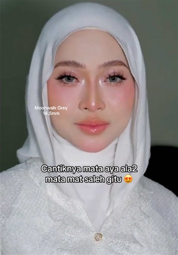 Moonwalk Grey Contact Lens Review