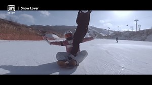 Their couple ski boards are the cutest thing ever! Catch #SnowLover with #KohGao and #XuXiaoNuo, new episodes every Tuesday to Thursday exclusively on #iQiyi app and iQ.com! 👉🏻Watch NOW online: https://www.iq.com/ 👉🏻Download app: https://i.qy.net/bf4ccy-5a #cdrama #SnowLoverEp11 | iQIYI US