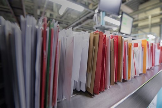 Roll-out of new Royal Mail delivery model paused - Printweek