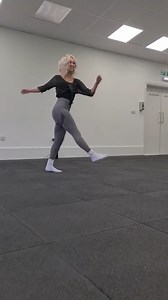 dancing in socks is my fav 😊 #shuffle #shuffledance #dance #dancechallenge #team #dancing #viral | Lizziiecle