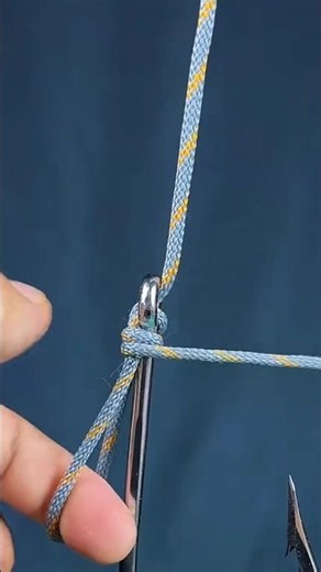 Clever Snell Knot Hack for Tying Large Fishing Hooks