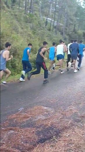running hill training #running #running up that hill #running man🏃‍♂️🏃🏃🏃