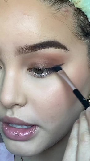 Tuto Yeux Facile: Maquillage Yeux Simple et Efficace