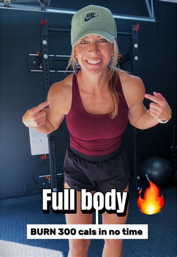 FULL BODY BURNER 🔥 4 Rounds// ✔️Do each exercise back to back with minimal rest. ✔️90 seconds rest between rounds - Squat press 12 - Weighted marches 20 - Plank passes 20 - Reverse lunge- same arm, same leg 12 - Deadlift upright row 12 - Burpees 6 #fullbodyworkout #sweat #fitness