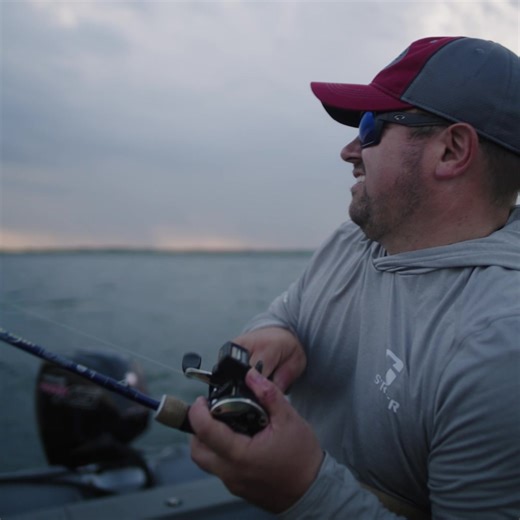 With the detailed yet intuitive Lund Boat Builder, you can customize and price your new Alaskan in minutes. Try it now. | Lund Boats