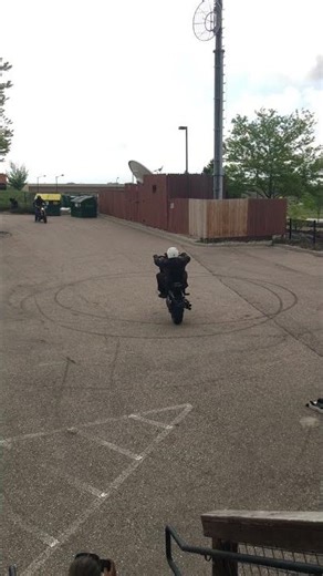 Motorcycle stunt show that had the crowd LOSING IT 😱 #motorcycle #stunt #fyp