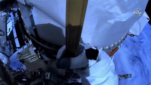 390K views · 10K reactions | Incredible views as Cassada and Rubio work on installing the right struts for upcoming solar array upgrades. They will start cleanup and head back to the airlock after installing the right mid strut.  | International Space Station | Facebook