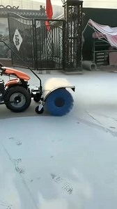 2.1K views | 15 horsepower all-gear snow blower, using Loncin snow-specific engine, non-slip pneumatic large tires, nylon steel wire mixed brush blades, can be equipped with a seat, every year the best-selling hot item! | Snow Plow Manufacturers | Facebook