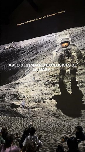 En ce moment, l’Atelier des Lumières présente Destination Lune 🚀