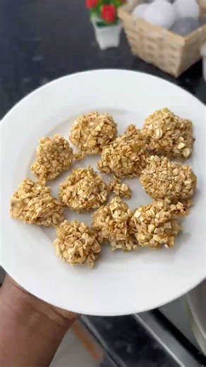 Instant oat breakfast #breakfast #oats #oatsrecipe #easyrecipes #easybreakfast