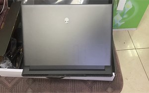 美行外星人M18 4090显卡 I9-13900Hx现货 全新原封开箱带一年保修外星人笔记本M18 4080你们怎么选？