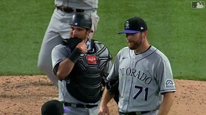 Wade Davis earns the save