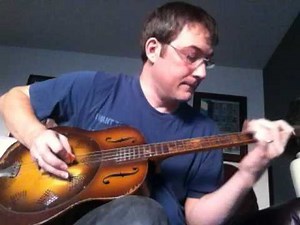Bluegrass Picking - 1929 National Triolian Wood-Bodied Tenor Resonator Guitar Demo