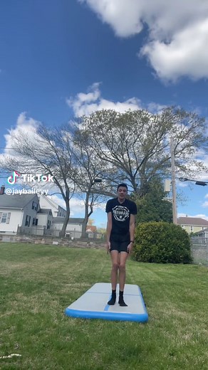 Bailey Jay Cheerleader Jump Cheer