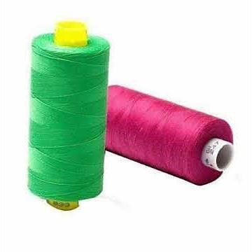 difference between knitting and weaving