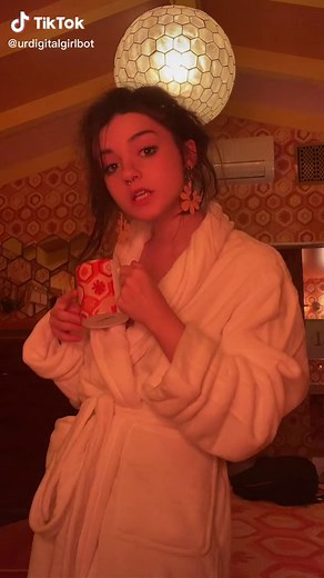 Lilmochidoll on TikTok