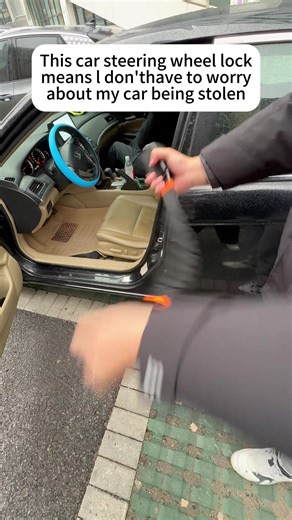🚗🔒Lock steering wheel in 3s! Thief-proof with 3 keys. Fits any car.#SteeringWheelLock #CarAntiTheft #AutoSecurity #VehicleLock #CarSafety