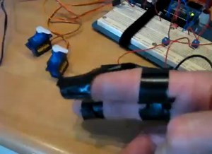 Homemade Stretchsensors for Robotic Apps, Made From Conducting Foam.