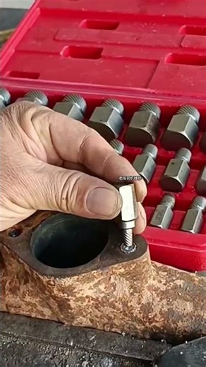 25-piece multi-spline screw extractor set #hardwaretools #screwextractor #tools #shortsfeed