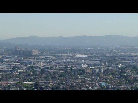 Police pursuit of reckless driver in LA County