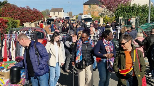 À Ognes, la saison des brocantes démarre avec plus de 400 exposants et des centaines de visiteurs