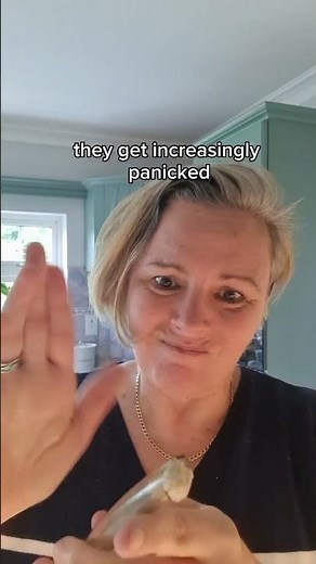 Back slaps/blows need to be strong to save a choking child #choking #weaningbaby #toddler #baby