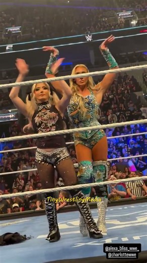none of alexa’s feet touching the floor while holding the ropes 😭 the tiniest human
