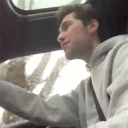 Vancouver Traffic: Can This Stream Survive The Roundabouts?! #shorts