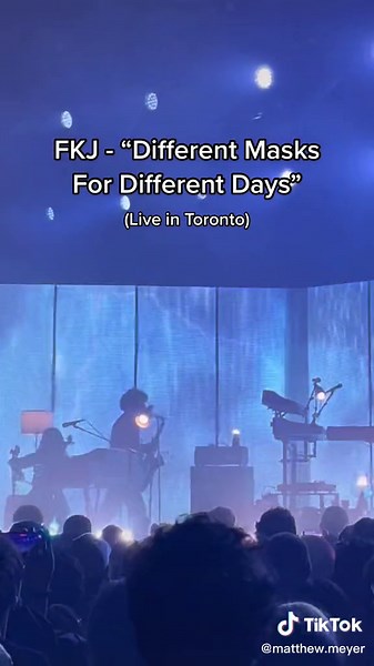 FKJ Live Performance in Toronto | Ylang Ylang & Tadow Songs