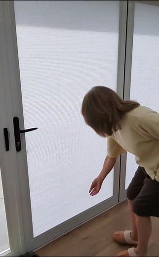 Bond-to-Fit Bi-Fold Door Blinds | Flush-Fitting Blinds for Aluminium Bi-Fold Doors - diy