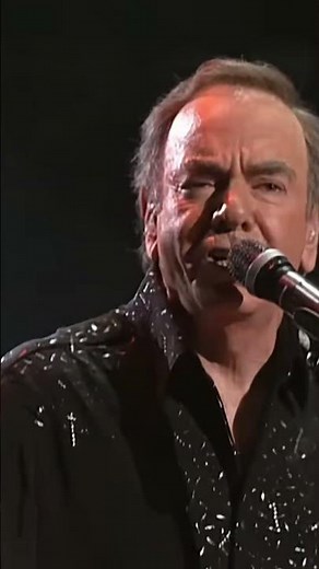 Celebrating Neil Diamond’s ‘Hot August Night’ Legacy in August 🎶