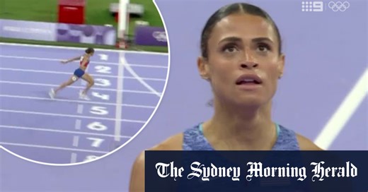 World record falls in 400m hurdles final