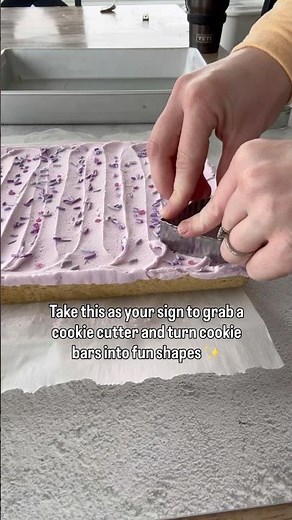 This takes your sugar cookie bars to the next level 💜 #baking #sugarcookies #cutout