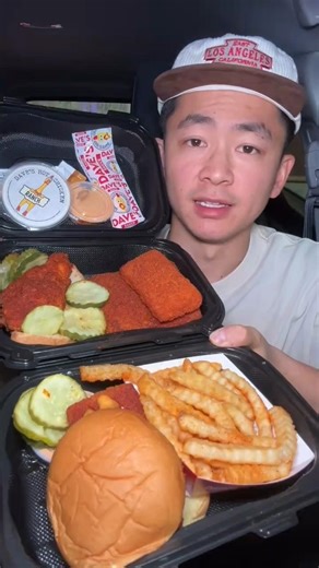 Daves Hot Chicken Mozzarella Bricks🔥 | Crazy Cheese Pull Mukbang | Dave’s Hot Chicken Review #shorts