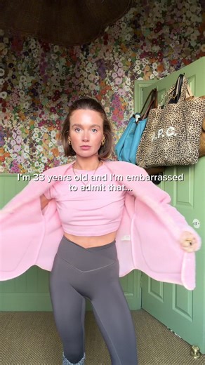 - I’m so unsure if I want children, I rarely feel maternal unless it’s with my dog, does that even count 🥹🤣 - I don’t want a wedding, the idea of being in a white dress spending all that money on one day makes me feel weird - I’ve become much more of a ‘loner’ now I’m in my 30’s and I’m not mad at it - I’ve had 15 jobs before I set up my business 7 years ago and i *still* don’t know what I want to do - I only discovered my love for exercise at the age of 31, before that I never ever moved my b