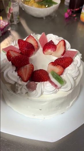 ひな祭りケーキの飾り付け🎎 #奥さん手作り料理シリーズ