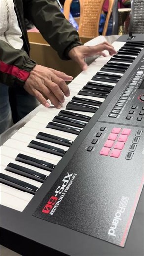 MEET THE ROLAND XPS-60,the latest evolution of Roland’s expandable synthesizer series #xps60 #music