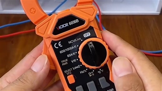胜利仪器（VICTOR）钳形表数字钳形电流表 交直流钳形万用表 钳型万能表家用VC6056B