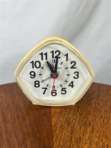Vintage Ingraham Toastmaster Electric Alarm Clock – Mid-century Cream Plug-in Clock, Retro Home Decor - Etsy Canada