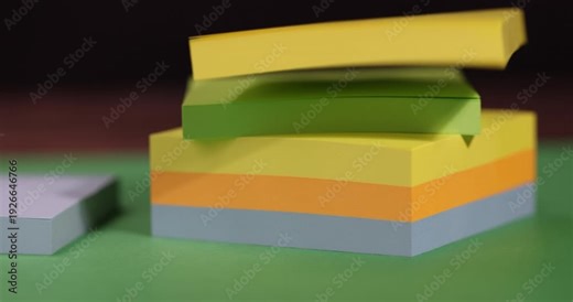 paper for notes on green paper, stationery made of paper with glue on one side for ease of use and gluing