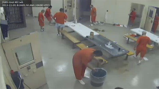 WARNING: Video shows Ontario inmate kill cellmate and hide body without jail guards noticing
